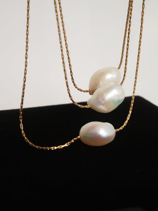 Floating Single Baroque Pearl Necklace